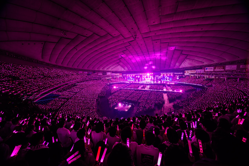 「4th ARENA TOUR 2024 新・櫻前線 -Go on back?- IN 東京ドーム」ライブ写真（撮影：上山陽介）