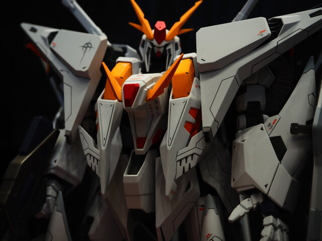 分身（？）するデスティニーガンダムや製作期間10年クラスのスターデストロイヤーなど、数多の力作たちが一堂に会する！【八展2024フォトレポート】