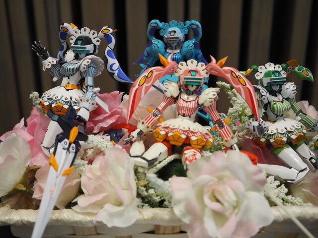 分身（？）するデスティニーガンダムや製作期間10年クラスのスターデストロイヤーなど、数多の力作たちが一堂に会する！【八展2024フォトレポート】