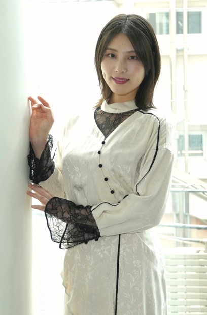 相楽伊織【撮影：小宮山あきの】