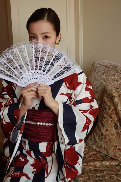 板野友美「ROSY Tulip YUKATA」