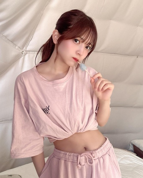 黒嵜菜々子（写真は黒嵜菜々子の公式インスタグラムから）※所属事務所に掲載許諾をもらってます