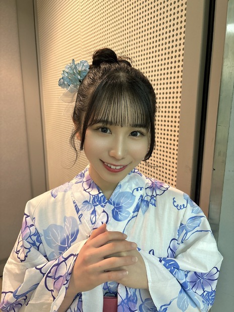 岡田あずみ（写真は岡田あずみの公式Xから）※所属事務所に掲載許諾をもらってます
