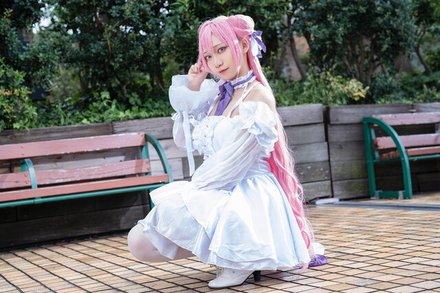 ドロシー『勝利の女神：NIKKE』／もち（X：@nanase_cospl）