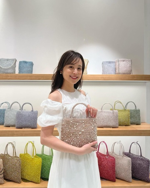 久慈暁子（写真は久慈暁子の公式インスタグラムから）※所属事務所に掲載許諾をもらってます