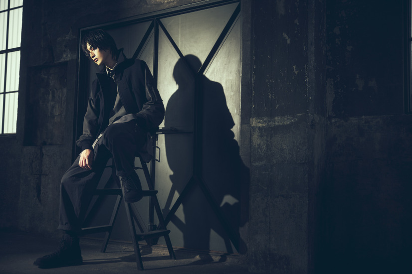 乃木坂46・梅澤美波、「Ground Y」キービジュアルモデルでモードな姿