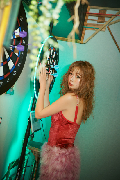 撮影：熊木 優／ゆうちゃみ 2nd 写真集（タイトル未定・講談社）先行カット