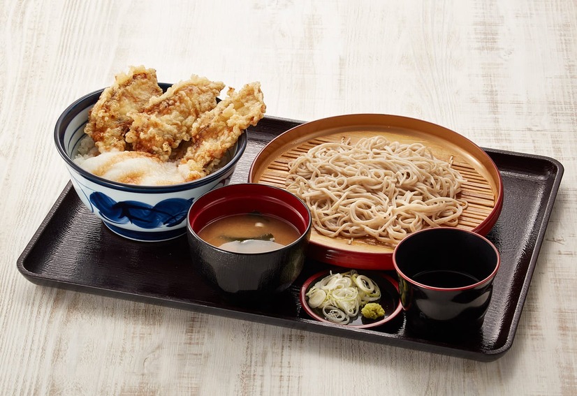 うなとろ天丼 小そばセット