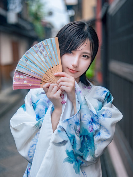 ひなかみお（X：@MiuuuuTEN）