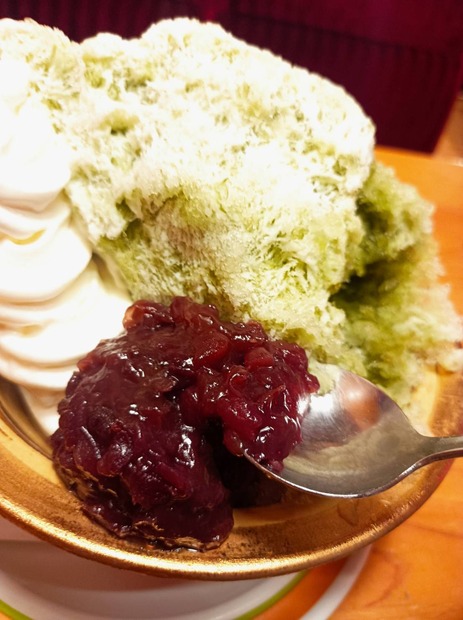 【実食】“大きさがエグイ”と話題のコメダのかき氷！「宇治抹茶」フレーバー全部乗せ実食レポ！