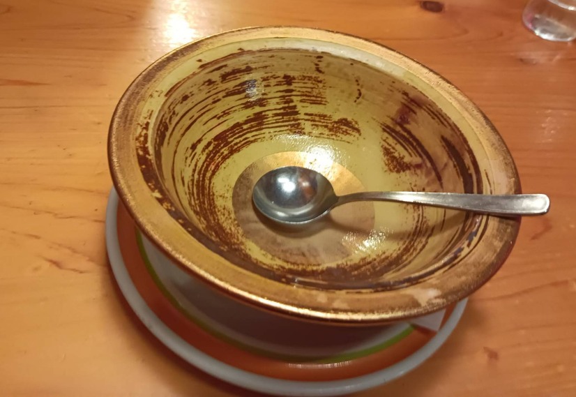 【実食】“大きさがエグイ”と話題のコメダのかき氷！「宇治抹茶」フレーバー全部乗せ実食レポ！