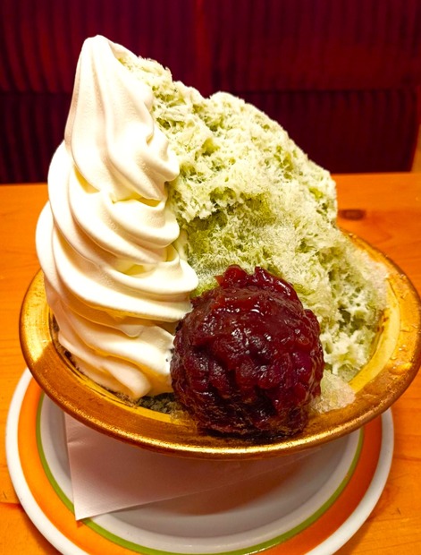 【実食】“大きさがエグイ”と話題のコメダのかき氷！「宇治抹茶」フレーバー全部乗せ実食レポ！
