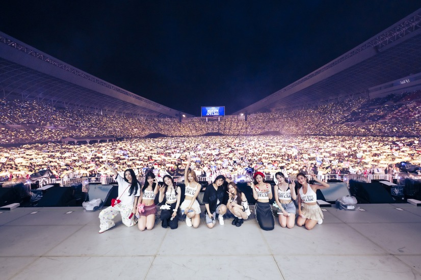 TWICE　撮影：田中聖太郎
