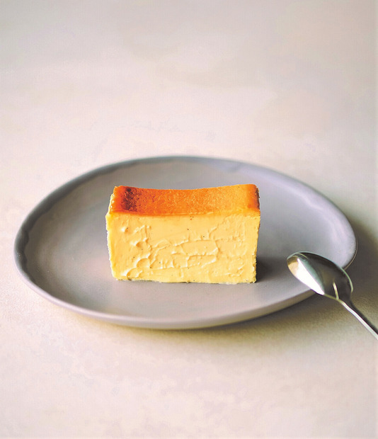 【Mr.CHEESECAKE】《初出店》「Mr.CHEESECAKE Classic」3,591円（1本／約17cm）