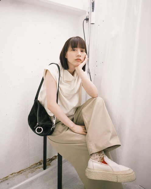 のん、爽やかな夏私服コーデショットに反響