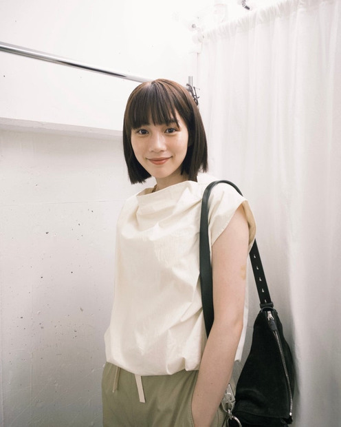 のん、爽やかな夏私服コーデショットに反響