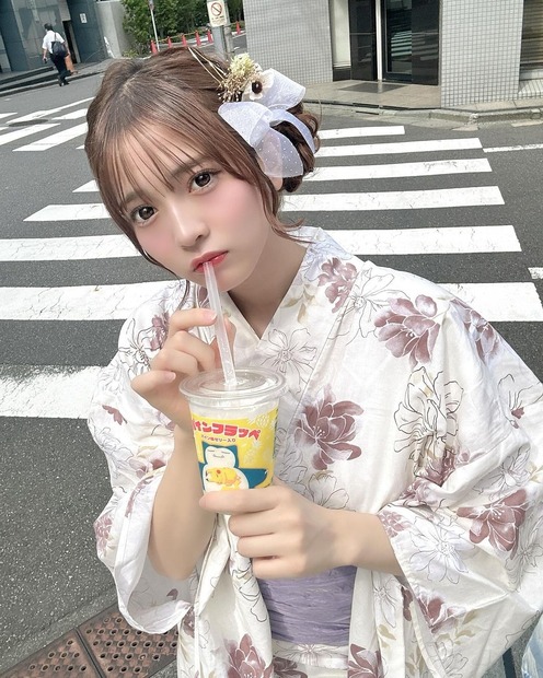 黒嵜菜々子（写真は黒嵜菜々子の公式インスタグラムから）※所属事務所に掲載許諾をもらってます