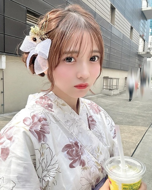 黒嵜菜々子（写真は黒嵜菜々子の公式インスタグラムから）※所属事務所に掲載許諾をもらってます