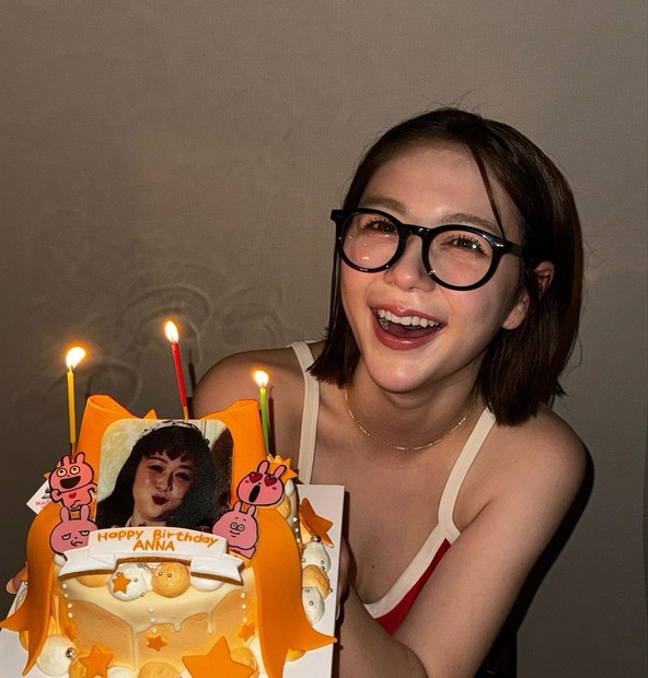 村重杏奈（写真は村重杏奈の公式インスタグラムから）※所属事務所に掲載許諾をもらってます