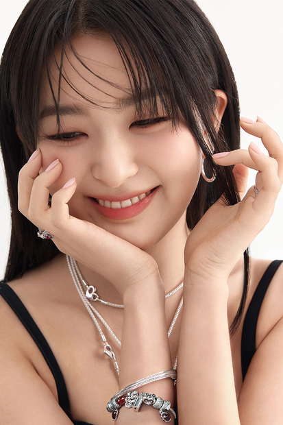Red Velvet、パンドラのブランドアンバサダーに就任！