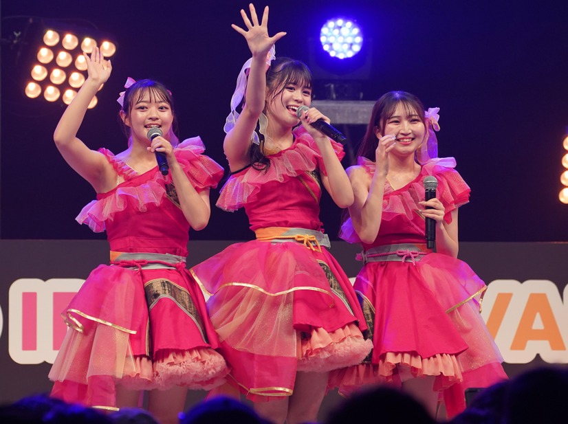 りんご娘【写真：竹内みちまろ】