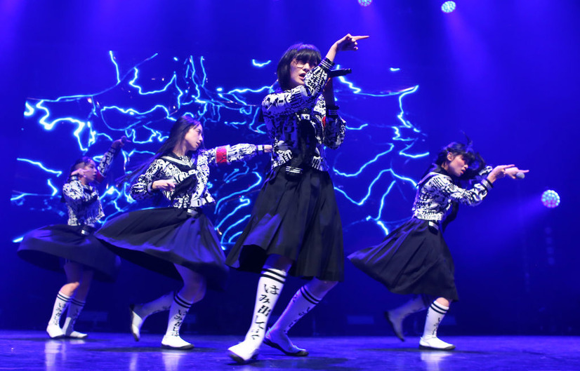 ロンドン公演の新しい学校のリーダーズ(Photo by Chiaki Nozu/WireImage)