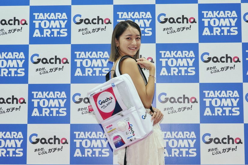みちょぱ、ボブヘアで初のイベント「ソワソワする」