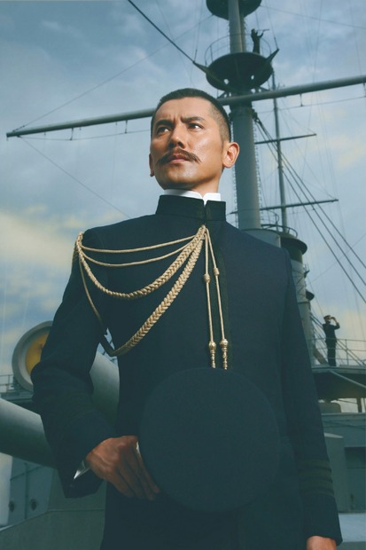 主人公・秋山真之役を演じた本木雅弘