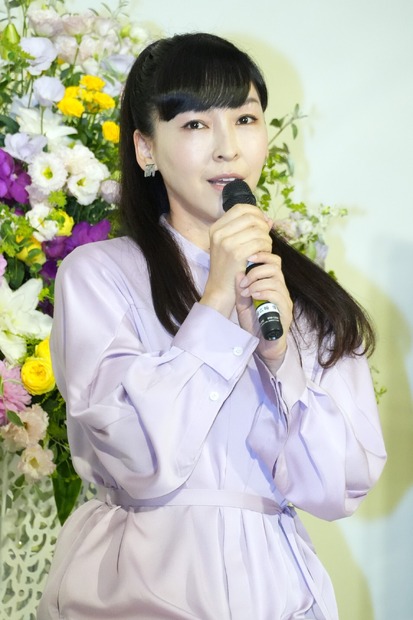 麻生久美子【撮影：小宮山あきの】