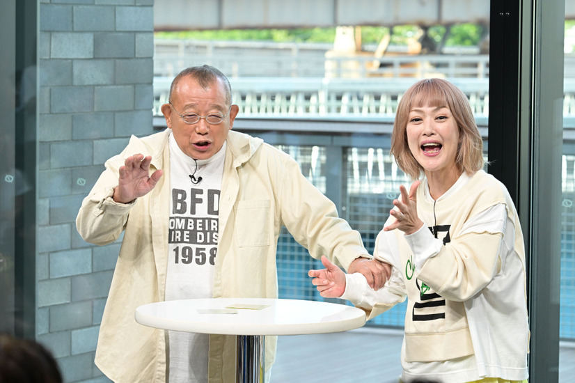 笑福亭鶴瓶と松嶋尚美（C）テレビ東京/テレビ大阪