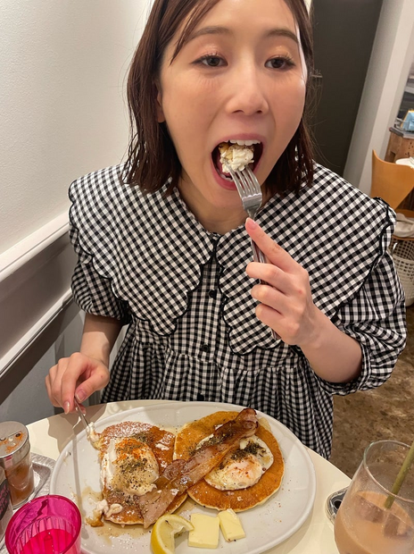山本圭壱、妊娠中の妻・西野未姫とパンケーキデート報告