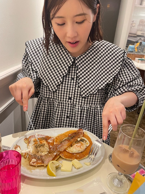 山本圭壱、妊娠中の妻・西野未姫とパンケーキデート報告