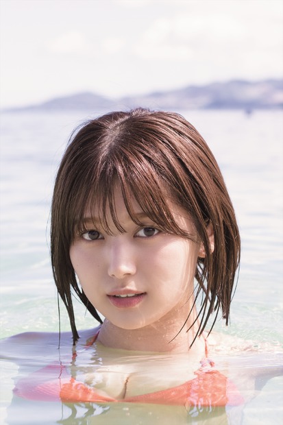 北野瑠華の 1st 写真集『触れて、みる？』撮影／田畑竜三郎
