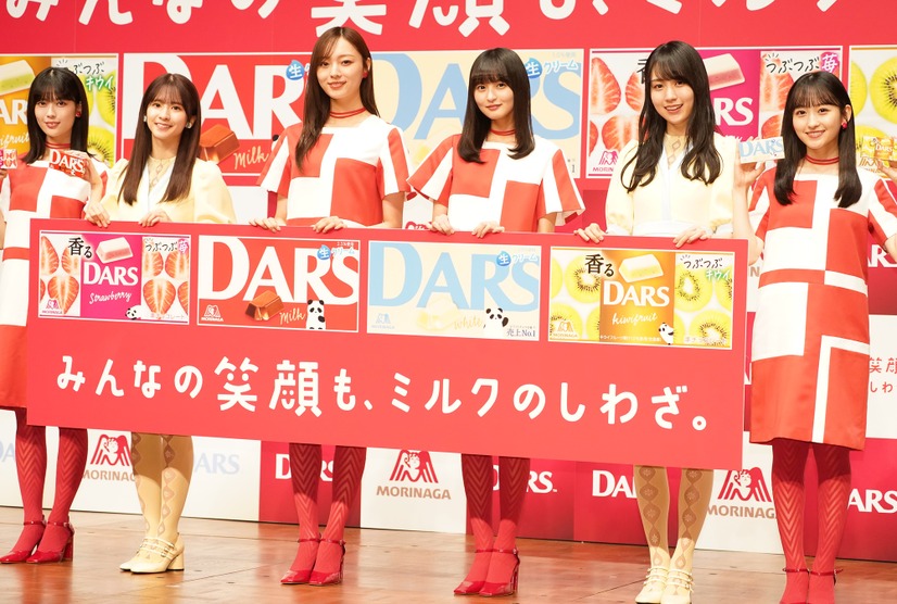 乃木坂46【写真：竹内みちまろ】