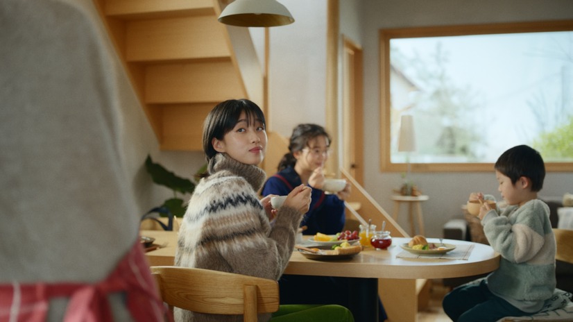 「クノール カップスープ」新CM「コーンなうれしい朝にして」篇