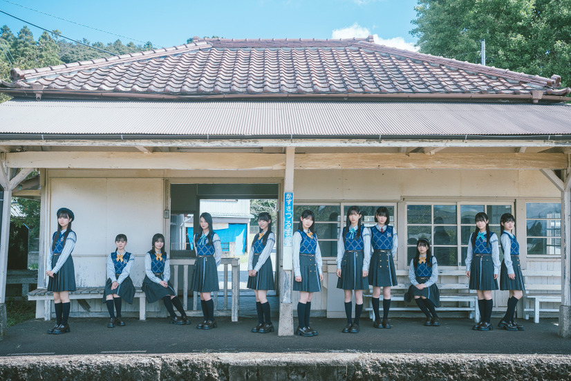 11月13日発売　4thシングル「好きすぎてUp and down」