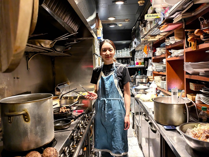 若き美人シェフが腕振るう「ちょーと亭」 飯田橋に洋食ランチ店オープン