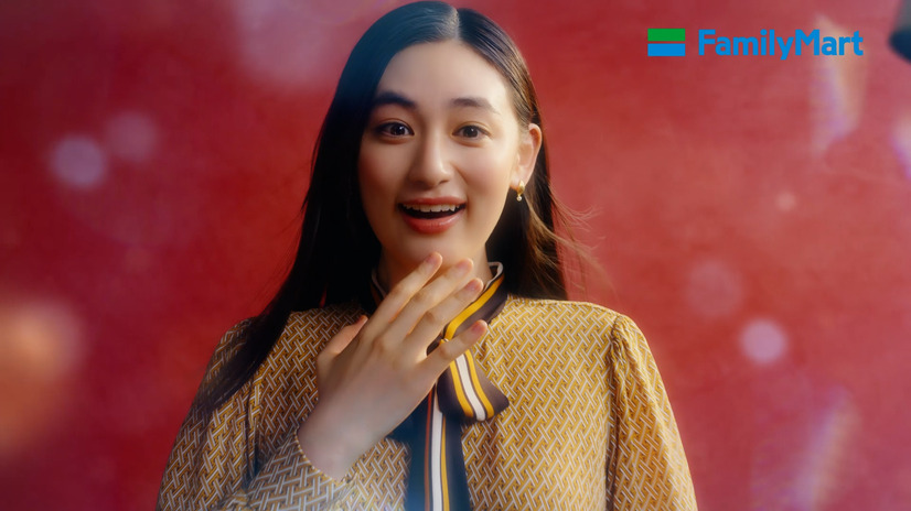 八木莉可子と安食雄二シェフが登場するCM「スイーツパン誕生」篇