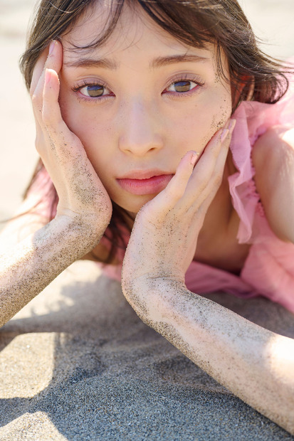 辻野かなみ1st写真集「Kanami Tsujino」（SDP）　先行カット　(C)SDP