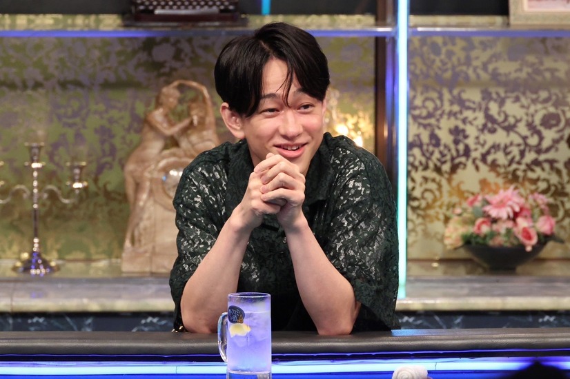 10月11日放送『酒のツマミになる話』（フジテレビ系）　(C)フジテレビ