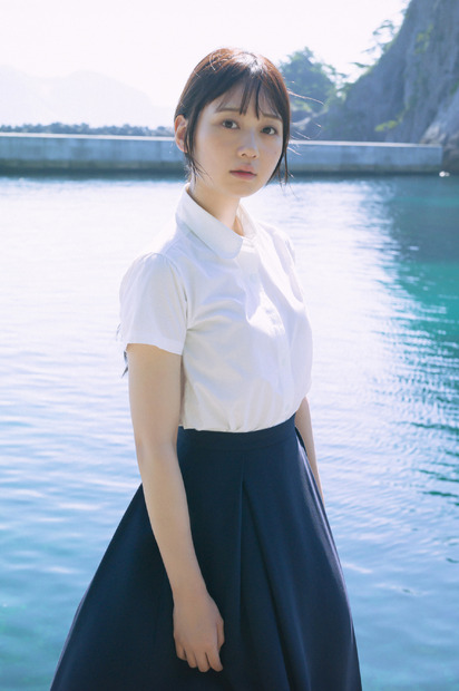 『AKB48 大盛真歩1st写真集（タイトル未定）』　(C)KADOKAWA／写真：細居幸次郎 #大盛真歩写真集