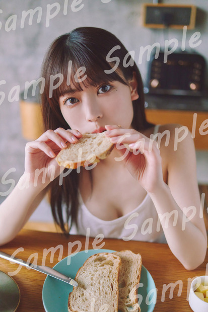 【乃木坂46Mobile】　撮影／SAKAI DE JUN