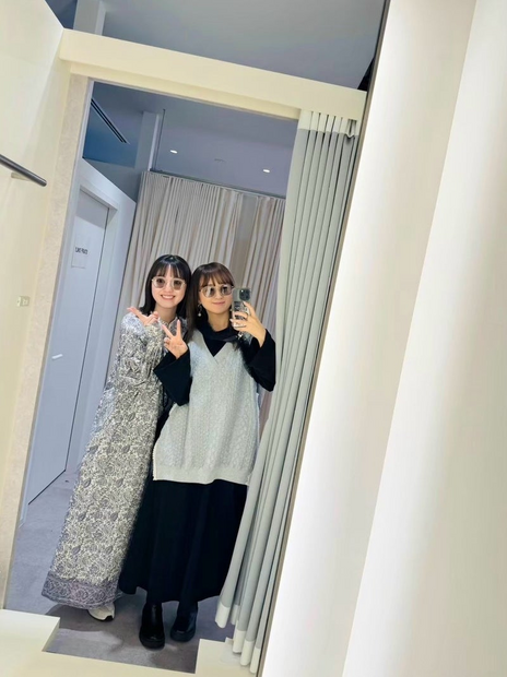 小松彩夏と沢井美優（写真は小松彩夏の公式ブログから）