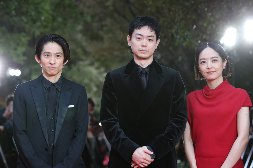 映画『サンセット・サンライズ』出演者たち　 (C)2024 TIFF