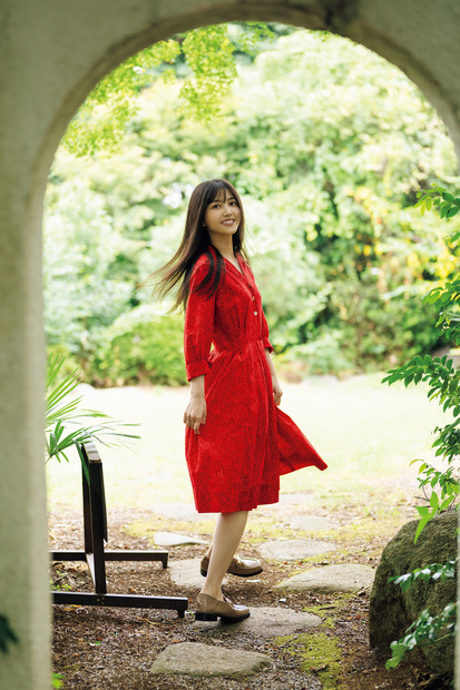 久保史緒里（C）光文社／週刊FLASH 写真（C）HIROKAZU