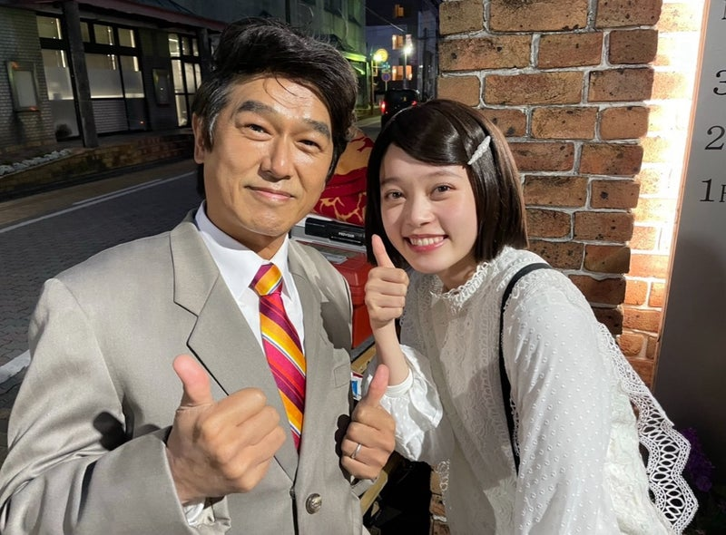 高橋克典と髙石あかり（写真は高橋克典の公式ブログから）