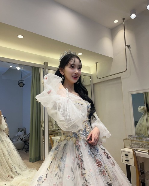 堀未央奈（写真は堀未央奈の公式インスタグラムから）※所属事務所に掲載許諾をもらってます