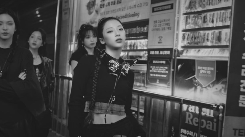 BABYMONSTER「CLIK CLAK」MV