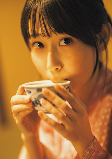 第3弾先行カット：SKE48 井上瑠夏1st写真集『僕から先に言わせてくれ』撮影：藤本和典