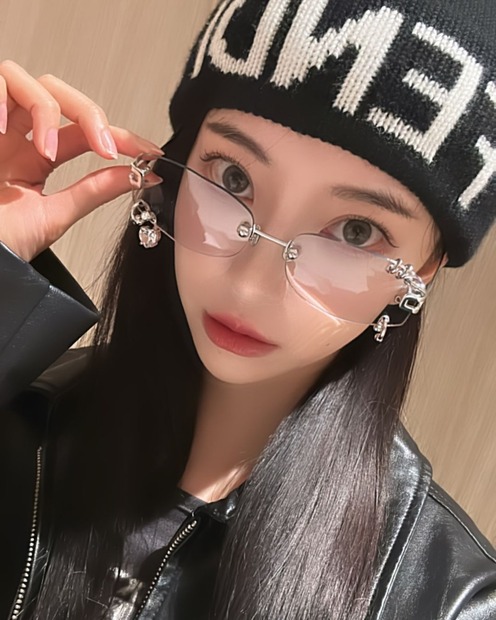 堀未央奈（写真は堀未央奈の公式インスタグラムから）※所属事務所に掲載許諾をもらってます